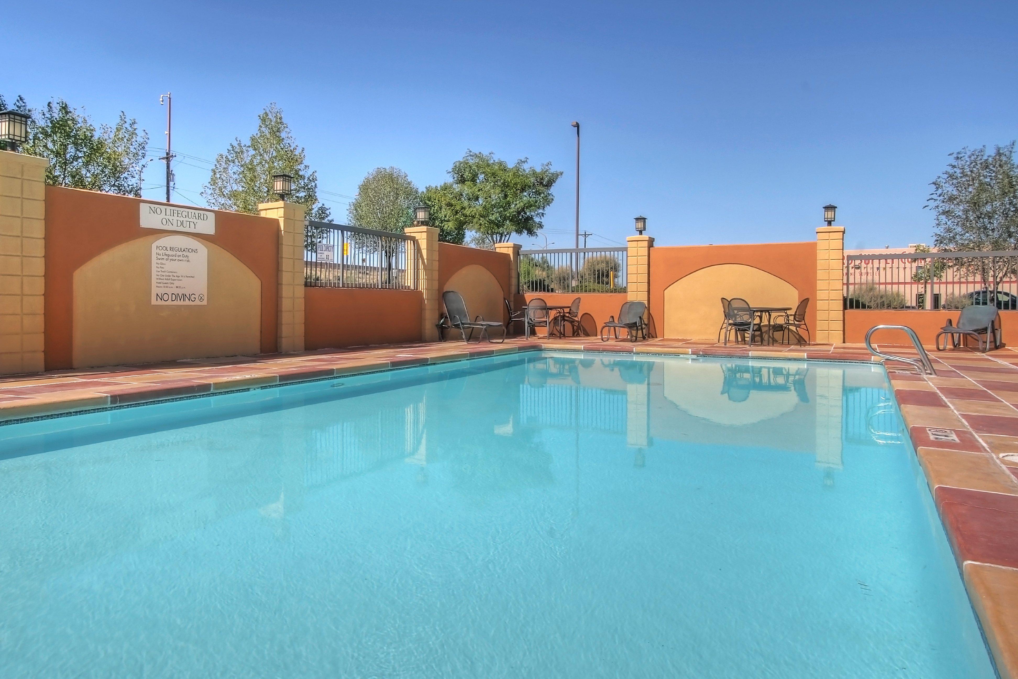 Holiday Inn Express Hotel & Suites Albuquerque Midtown By Ihg Zewnętrze zdjęcie